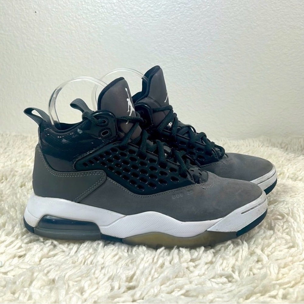 Youth Jordan Maxin 200‎ Sneakers